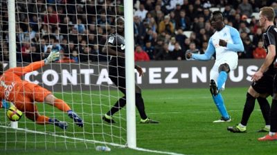 Ligue 1: Marseille et Balotelli réussissent la passe de trois