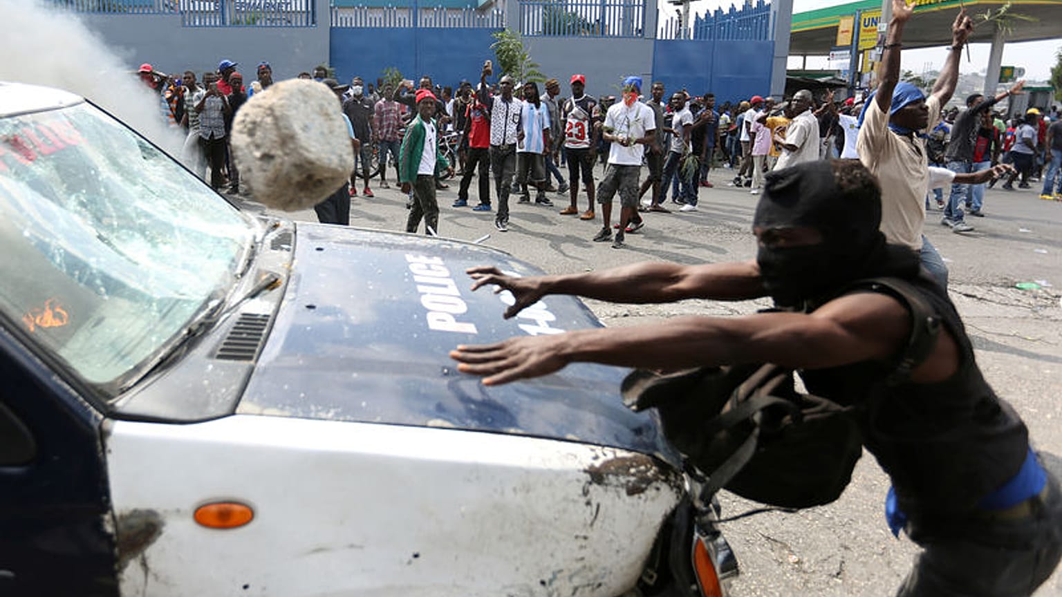 Haiti vows to trim expenses and investigate PetroCaribe amid protests