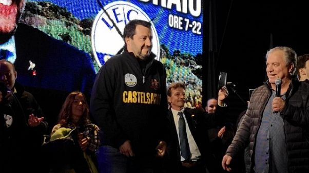 Diciotti: voto M5S al via alle 11 Diciotti: voto M5S al via alle 11