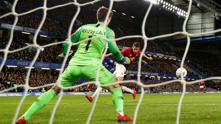 United dump holders Chelsea out of Cup to pile pressure on Sarri