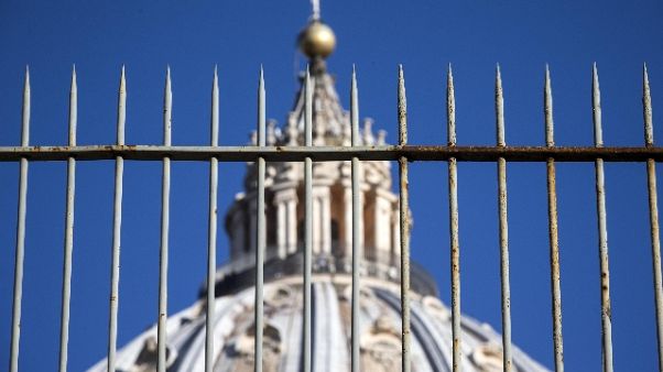 Abusi:religiosi,giù il capo per vergogna Abusi:religiosi,giù il capo per vergogna