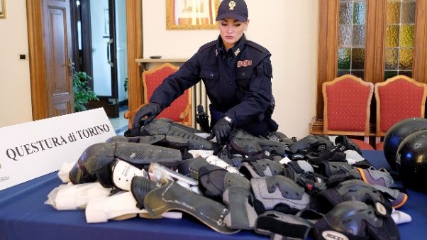 Viminale, 165 centri sociali, 78 abusivi Viminale, 165 centri sociali, 78 abusivi