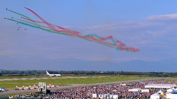 Giro: tappa 2020 dalle Frecce Tricolori Giro: tappa 2020 dalle Frecce Tricolori