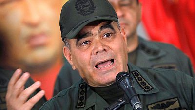 وزير : على المعارضة الفنزويلية أن تمر على "جثثنا" قبل عزل مادورو