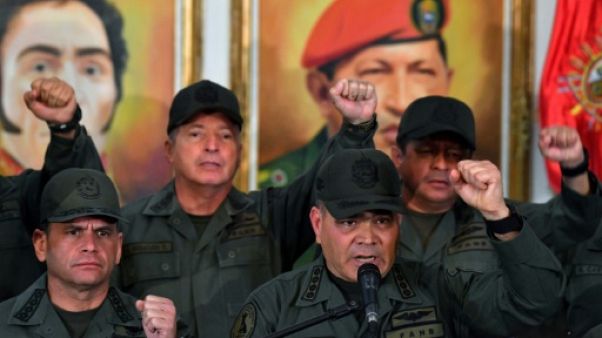Venezuela: l'armée déterminée à empêcher l'entrée de l'aide Venezuela: l'armée déterminée à empêcher l'entrée de l'aide