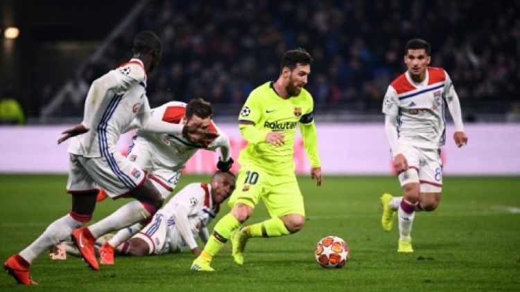 Ligue des Champions: Messi pris dans la nasse