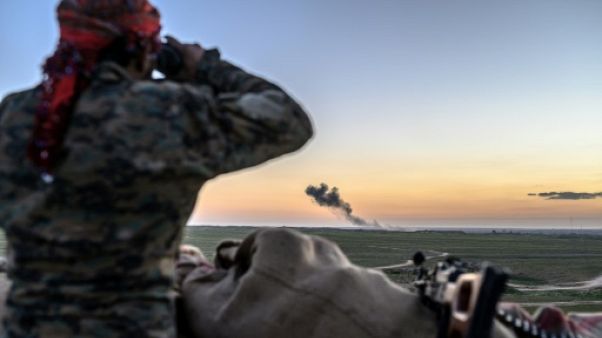 Pourquoi l'offensive contre l'EI des forces arabo-kurdes piétine en Syrie ? Pourquoi l'offensive contre l'EI des forces arabo-kurdes piétine en Syrie ?