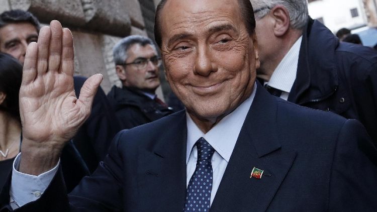 Berlusconi, via chi non condivide valori