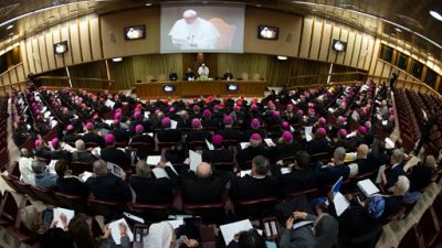 Le pape veut "du concret" au cours d'un sommet sur les agressions sexuelles