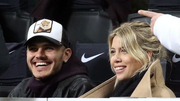 Lo sfogo di Wanda Nara in un post Lo sfogo di Wanda Nara in un post