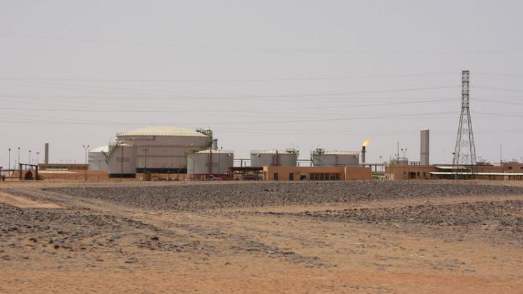 قوات شرق ليبيا تعلن السيطرة على حقل الفيل النفطي