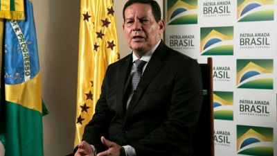 Le vice-président brésilien Mourão, "le bouclier et l'épée" de Bolsonaro