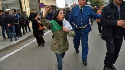 Algérie: début de rassemblements contre le 5e mandat du président Bouteflika