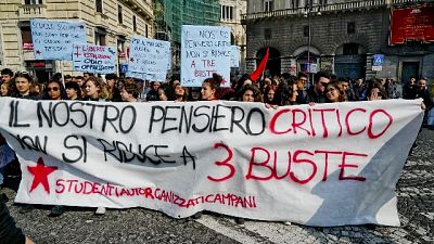 Studenti, 'Bussetti impegnati o lascia' Studenti, 'Bussetti impegnati o lascia'