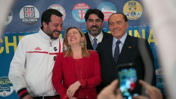 Tav: Berlusconi, Salvini si è corretto Tav: Berlusconi, Salvini si è corretto