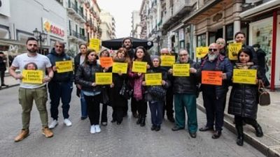 Bimbi morti di cancro,fiaccolata Taranto Bimbi morti di cancro,fiaccolata Taranto