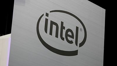 Intel says its 5G modem chips will not appear in phones until 2020