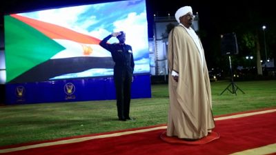 Soudan: Béchir décrète l'état d'urgence et limoge le gouvernement