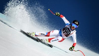 Ski alpin: Lara Gut-Behrami monte sur le podium de la descente de Crans-Montana après vérification