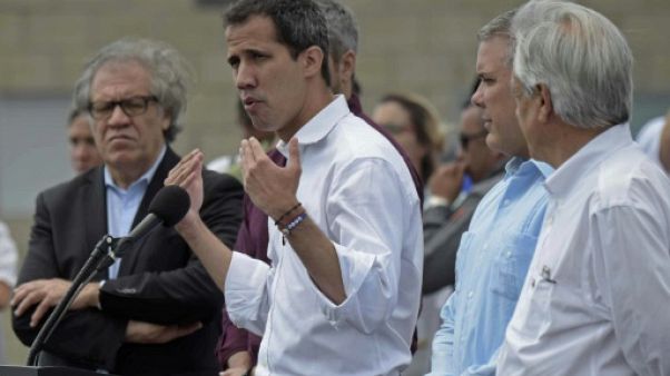 "L'aide humanitaire est en route pour le Venezuela": Guaido "L'aide humanitaire est en route pour le Venezuela": Guaido