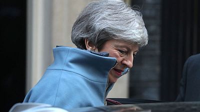 ماي: يجب ألا تحبط مساعي خروج بريطانيا من الاتحاد الأوروبي ماي: يجب ألا تحبط مساعي خروج بريطانيا من الاتحاد الأوروبي