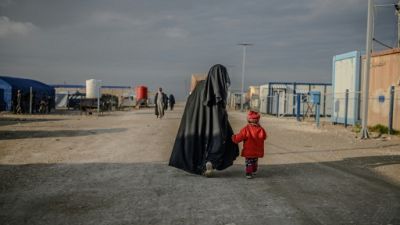 Syrie: dans la boue et le froid des camps, trois petits orphelins français en sursis