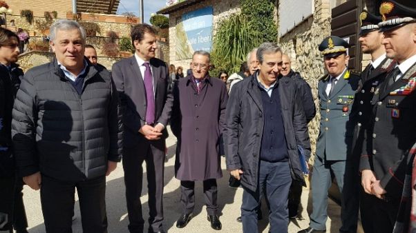 Tajani, centro-destra unica alternativa Tajani, centro-destra unica alternativa