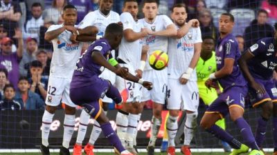 Ligue 1: Gradel sauve Toulouse, Reims nouveau sixième