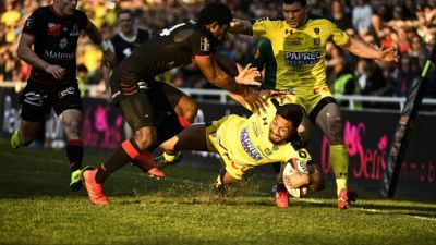 Top 14: Lyon bat Clermont et se hisse sur le podium