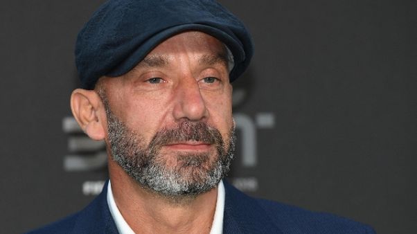 Vialli, il cancro? Ora sto bene Vialli, il cancro? Ora sto bene