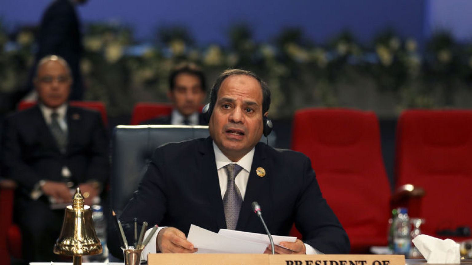 السيسي يدافع عن تطبيق عقوبة الإعدام في قمة مع أوروبا