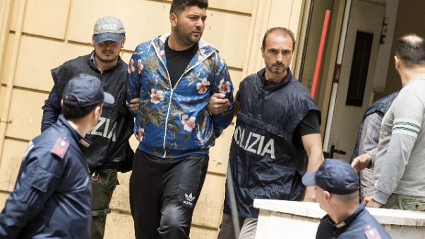 Raid bar: Casamonica condannato a 7 anni Raid bar: Casamonica condannato a 7 anni