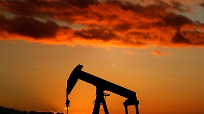 Oil steadies after selloff; market eyes Trump intervention