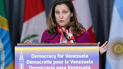 كندا تطلب من دول أخرى توسيع عقوباتها على فنزويلا