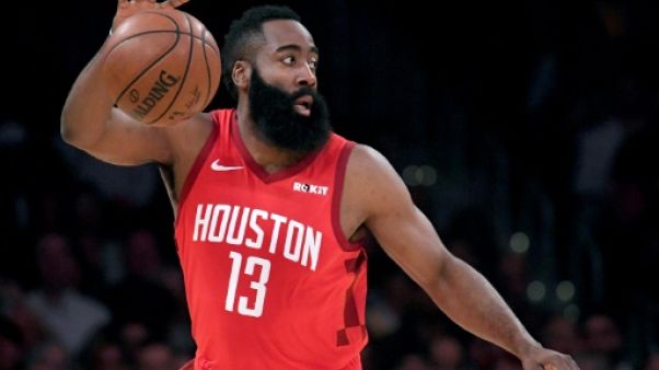 NBA: fin de série pour Harden, nouveau record pour LeBron NBA: fin de série pour Harden, nouveau record pour LeBron
