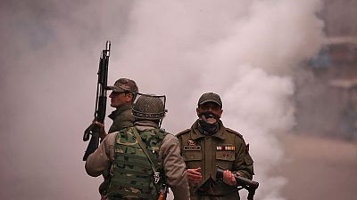 متحدث: تبادل إطلاق النار بين الهند وباكستان في كشمير