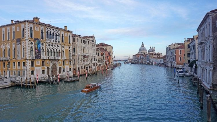 Nati a Venezia esentati da'Tassa sbarco'