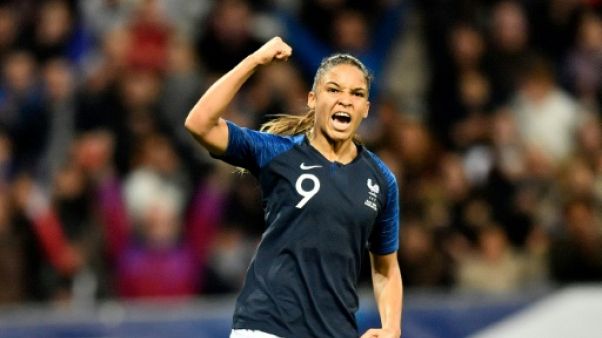 Bleues: Delphine Cascarino, une jumelle tournée vers l'avenir Bleues: Delphine Cascarino, une jumelle tournée vers l'avenir