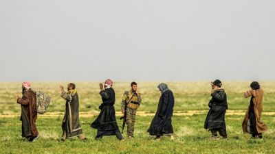 Fuir ou mourir: les jihadistes divisés dans le dernier réduit de l'EI en Syrie