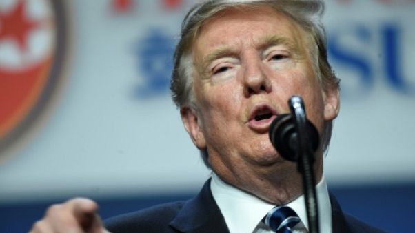 Trump accuse son ex-avocat Michael Cohen d'avoir "beaucoup menti" devant le Congrès Trump accuse son ex-avocat Michael Cohen d'avoir "beaucoup menti" devant le Congrès