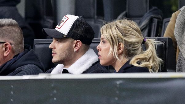 France Football, satira su Wanda-Icardi France Football, satira su Wanda-Icardi
