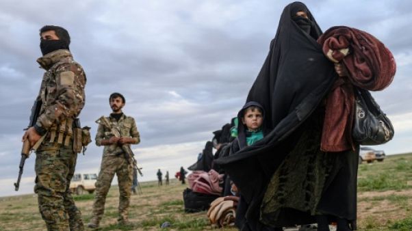 Syrie: le périple des évacués du dernier réduit jihadiste Syrie: le périple des évacués du dernier réduit jihadiste
