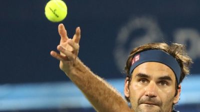 Federer en demie à Dubaï, à deux victoires d'un 100e titre