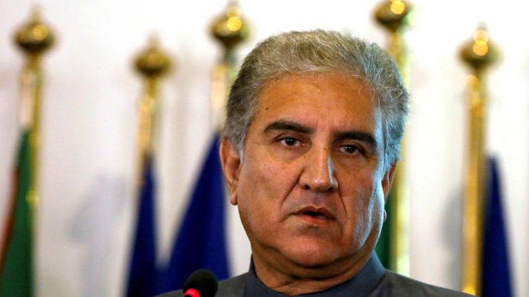 وزير خارجية باكستان: سنسلم الطيار الهندي لسلطات نيودلهي الجمعة