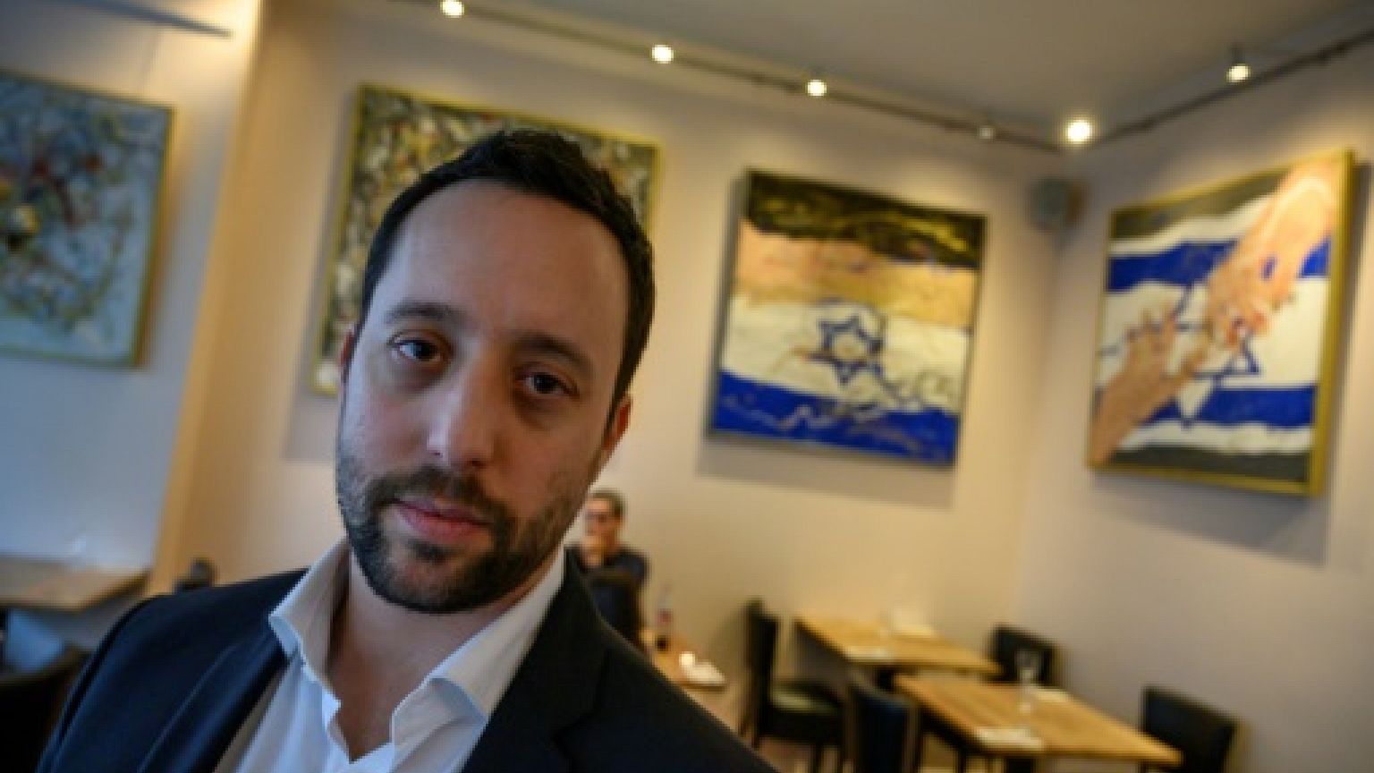 Antisémitisme: la vie plus tout à fait normale d'un restaurateur à Berlin