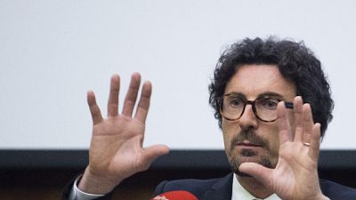 Pd, mozione di sfiducia contro Toninelli Pd, mozione di sfiducia contro Toninelli