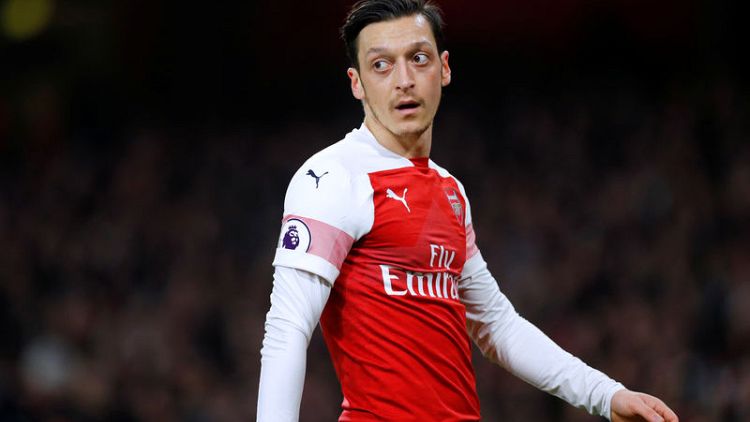 Arsenal's Ozil must show consistency to start regularly, says Emery