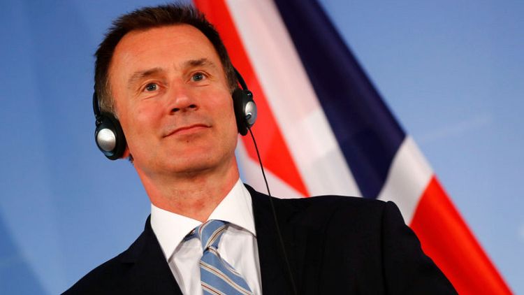 Hunt says Yemen peace process 'could be dead within weeks'