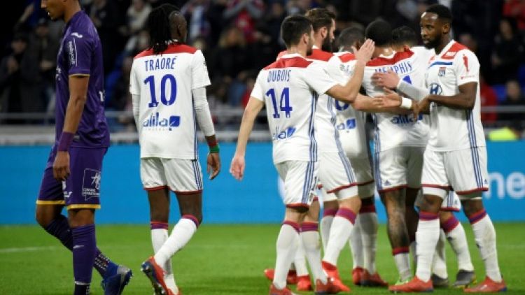 Ligue 1: Lille mord de nouveau, choc Marseille - Saint-Etienne en soirée