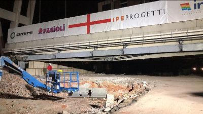 Ponte Genova, a terra terza trave Ponte Genova, a terra terza trave